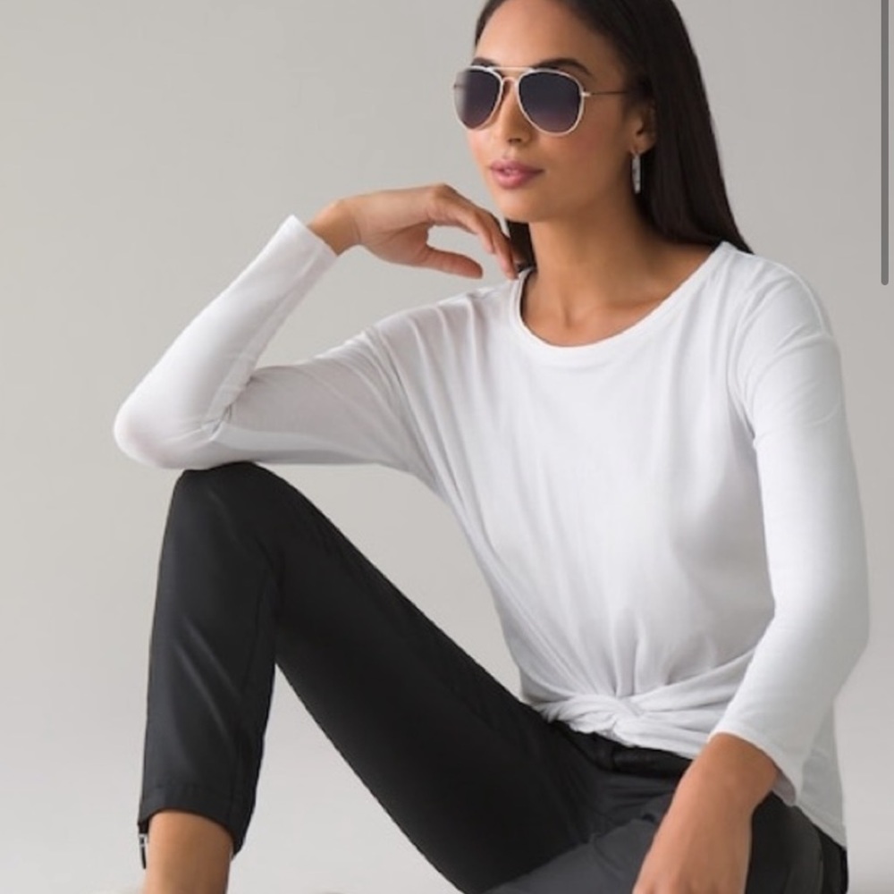 New All In Motion White Long Sleeve Twist Front Activewear Blouse Top Wmns XS